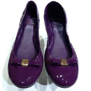 TORY BURCH PURPLE PATENT LEATHER BALLET FLATS